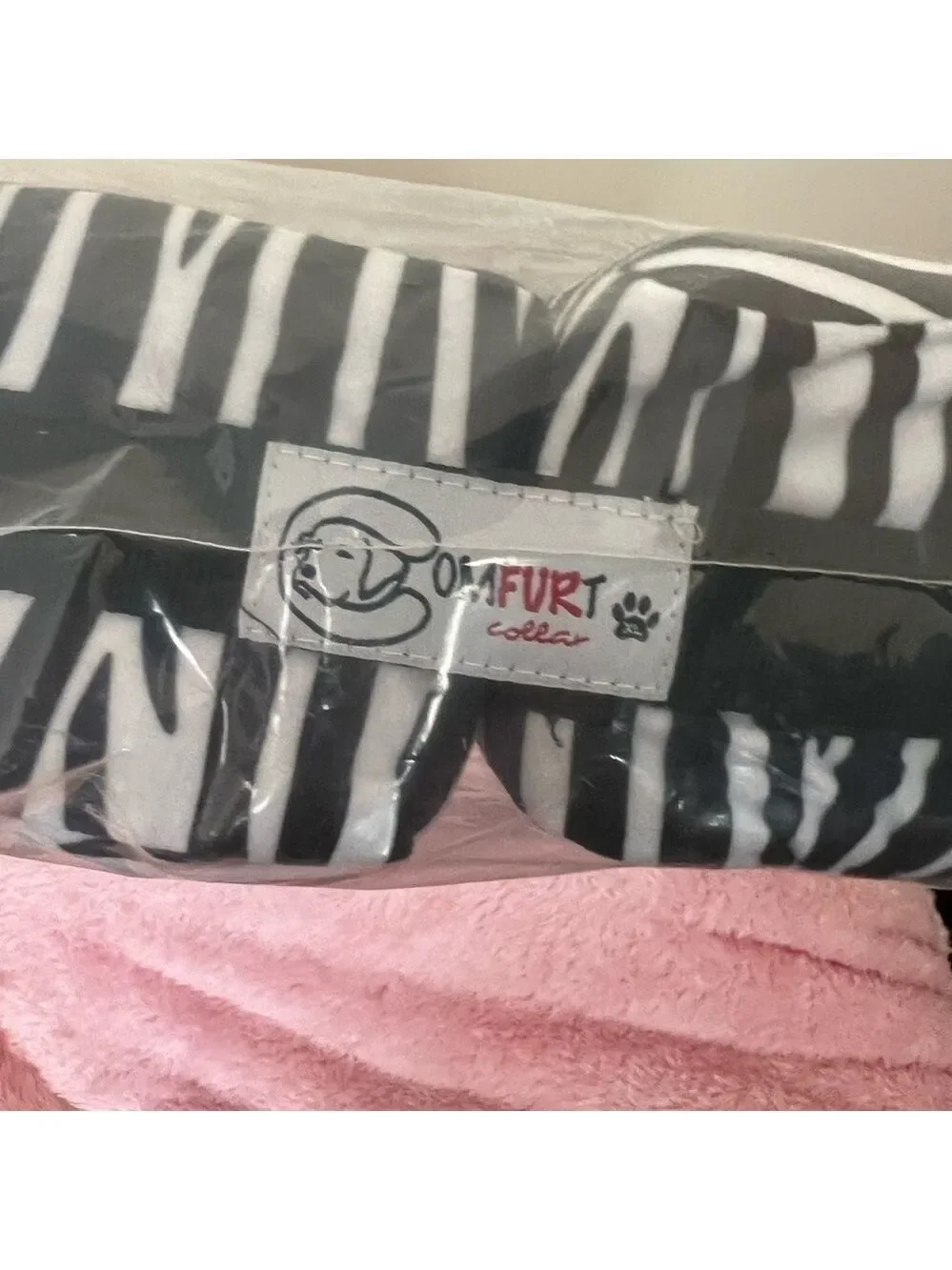 🎉HP🎉Comfurt Pet Recovery Collar in Zebra XL